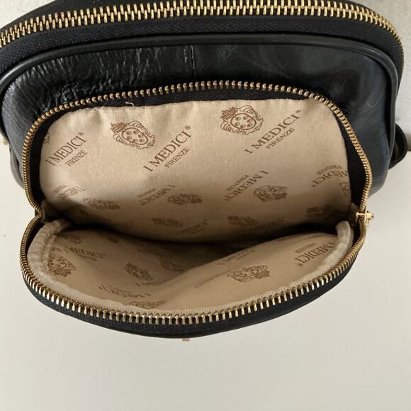 Black Italian Leather Backpack Handbag Purse Gold Zipper Straps I MEDICI FIRENZE main image 7